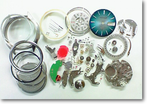1.シチズンコスモトロン7806A電子腕時計 分解掃除(オーバーホール)